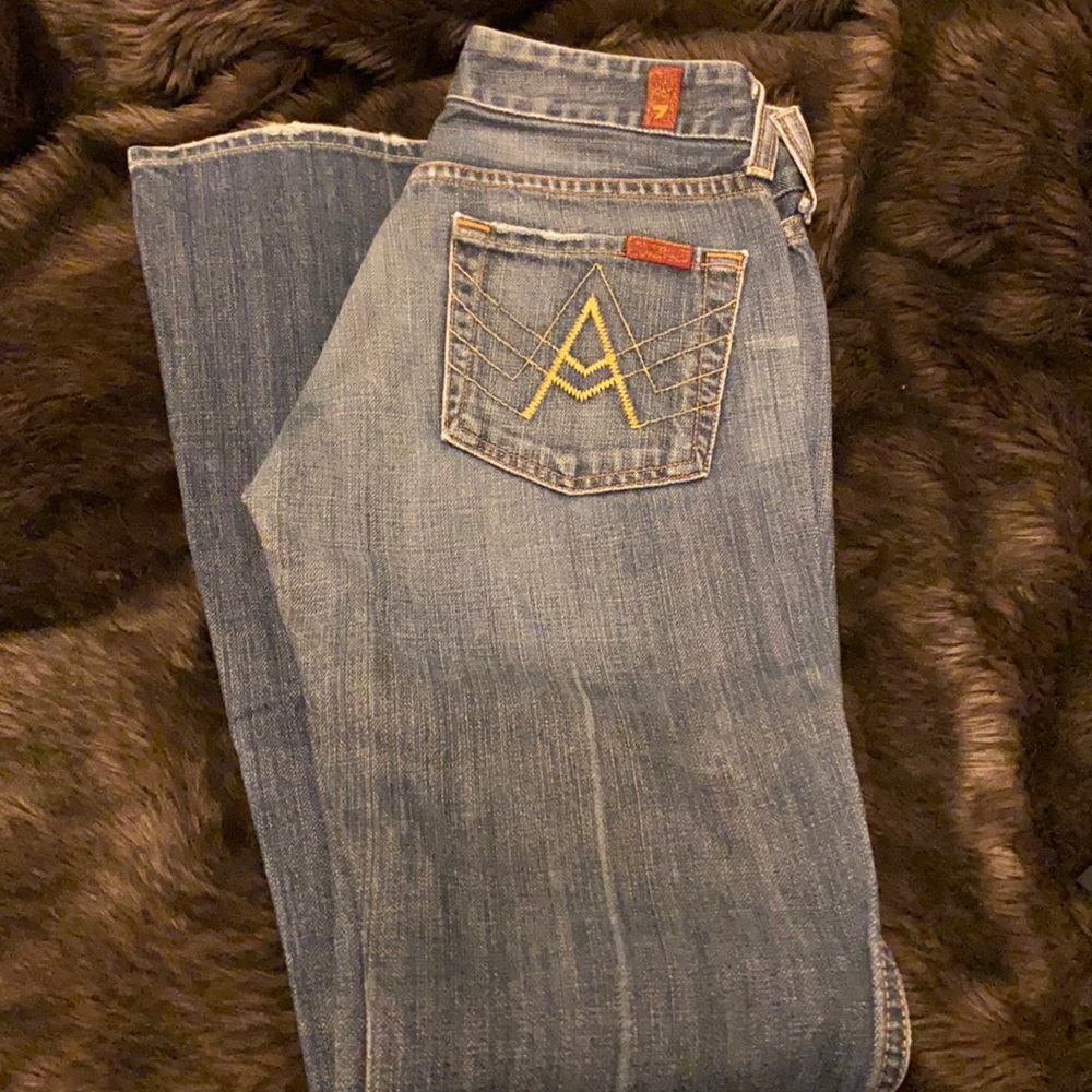 A pocket, size 25